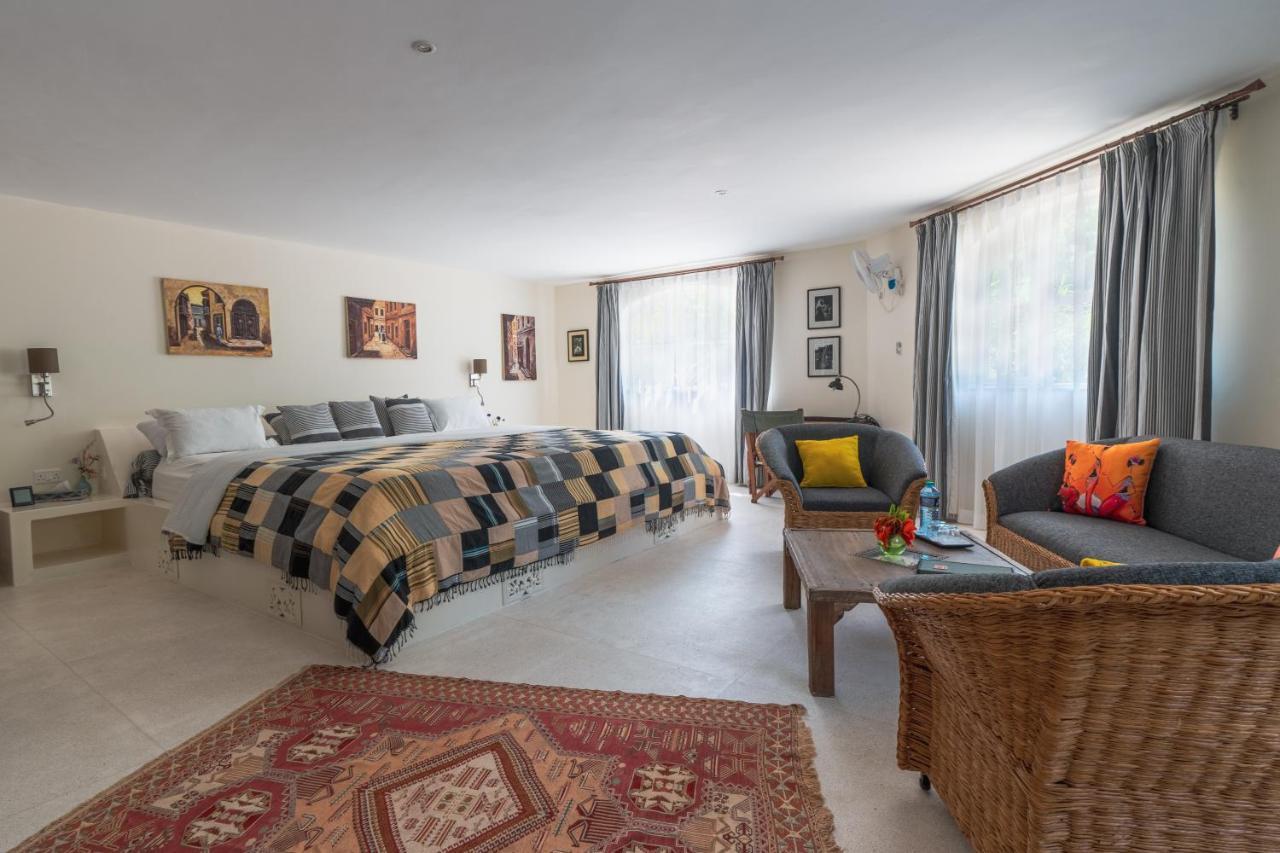 Bed and Breakfast Zumzum Beach House Kinondo Экстерьер фото