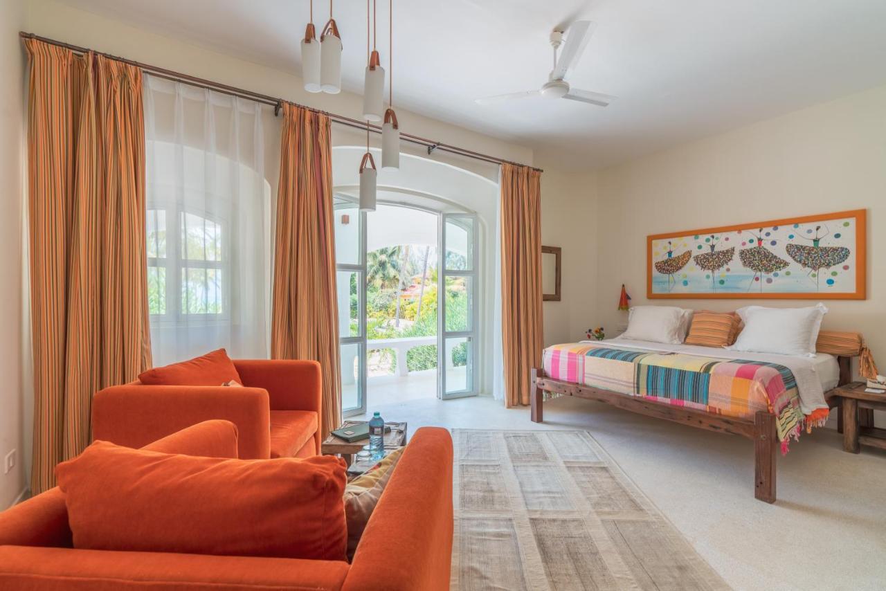 Bed and Breakfast Zumzum Beach House Kinondo Экстерьер фото