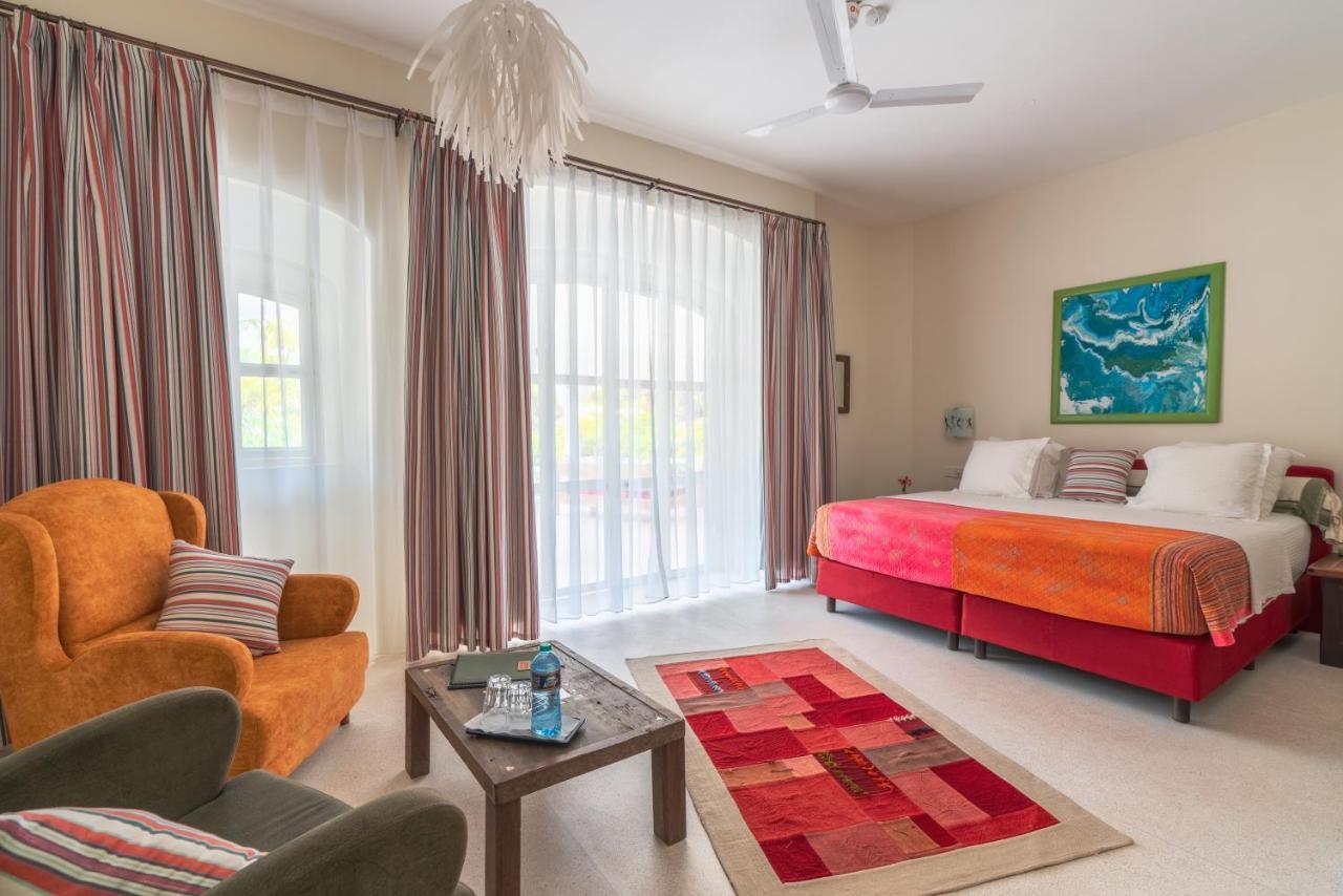 Bed and Breakfast Zumzum Beach House Kinondo Экстерьер фото
